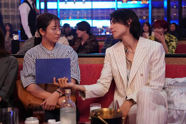 木村文乃×ラウール「愛の、がっこう。」第1話の場面写真公開　「波うららかに、めおと日和」の放送終わりに初映像オンエア(映画.com)