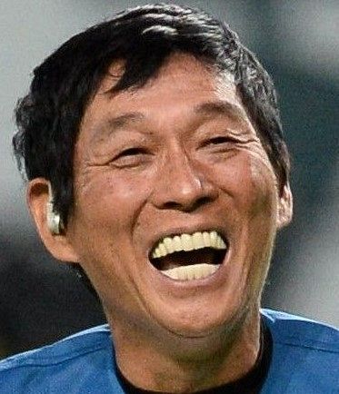 「一瞬、パーでんねんに見えた」父は明石家さんま、母は大竹しのぶ…35歳人気タレントの最新ショットに「知らない内に…」「お母様そっくり」「いい笑顔」反響続々!(西スポWEB OTTO！)