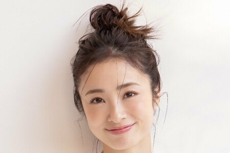 「え！？上戸彩？」別人級の”薄メイク”にネット驚がく「別人にしか見えない」「絶対に気付けなーい」吉田沙保里＆澤穂希と最強女子会(LIMO)
