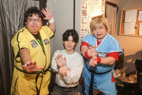 楽屋の「スト2」ネタからカプコン常連芸人、そしてEVO挑戦へ。格ゲーお笑いコンビ「NOモーション。」に実直のYASが訊く！【格ゲー夜話】(ウォーカープラス)