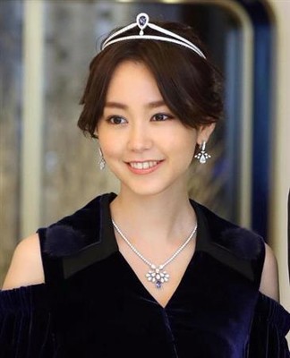 三浦翔平と結婚目前…桐谷美玲“破格条件”で事務所残留か　メイサやホマキに代わりフル稼働…一時は事務所と不協和音も（夕刊フジ）