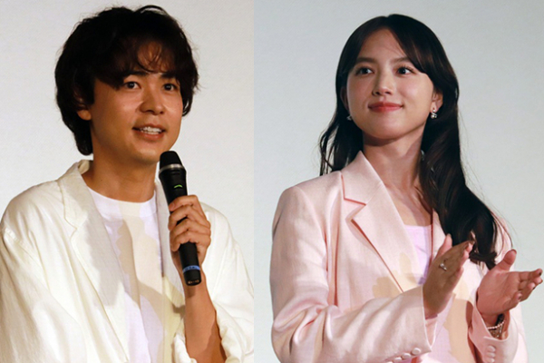 清原果耶＆成田凌、ワンちゃんたちとの仲良しオフショットに「可愛い写真ありがとう」の声＜初恋DOGs＞(WEBザテレビジョン)