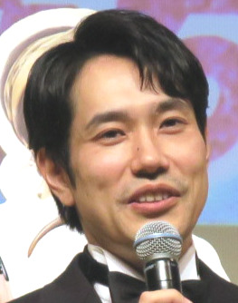 松山ケンイチ「東京暮らしが長くなって、シティーボーイに」太宰治演じる前に地元の青森弁再勉強(日刊スポーツ)