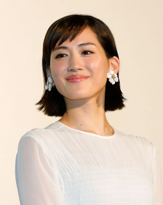 綾瀬はるか「義母と娘のブルース」は巨乳と腹芸で驚きの連続（日刊ゲンダイDIGITAL）