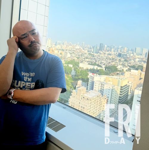 【連載『クロちゃんもつらいよ！』第2回】クロちゃんが語る芸人のルーツと「FRIDAYとの因縁」(FRIDAY)