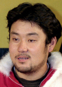 ドロンズ石本　51歳でパパに！第1子女児誕生を報告　母子の頑張りに感涙「思い出したらまた涙が」(スポニチアネックス)