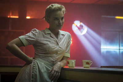 ハーレイ・クイン女優の妖艶すぎる七変化（dmenu映画）