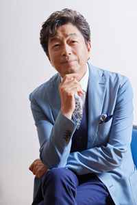 鴻上尚史の注目の新作舞台！ 中村雅俊が結婚詐欺師役に初挑戦!!（チケットぴあ）