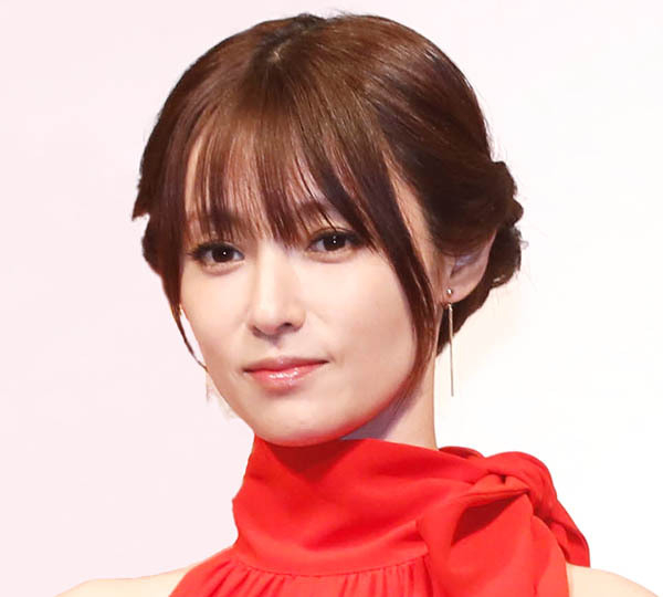 深田恭子が密かに抱えていたセクシー路線への葛藤 “妹分”綾瀬はるかに抜かれ軌道修正しか…(日刊ゲンダイDIGITAL)