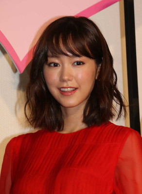 桐谷美玲「ＺＥＲＯ」で結婚生報告「２人で支え合いながら仕事を頑張る」（スポニチアネックス）
