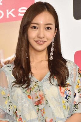 あっちゃん結婚に“神７”続々メッセージ　ともちん「自分のことのよう」（スポニチアネックス）