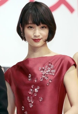 剛力彩芽は炎上覚悟…ZOZO銘柄が“ストップ高”になる秘策（日刊ゲンダイDIGITAL）