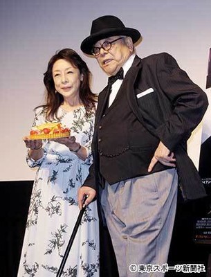 池波志乃　夫・中尾彬と手をつなぐと「介護みたいになっちゃう」（東スポWeb）