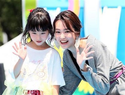 結婚後初公の場！桐谷美玲、小１女子に母性本能「すごくかわいい」（サンケイスポーツ）
