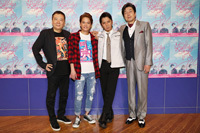 中山優馬、松岡充、中村雅俊が熱唱。『ローリング・ソング』上演中（チケットぴあ）