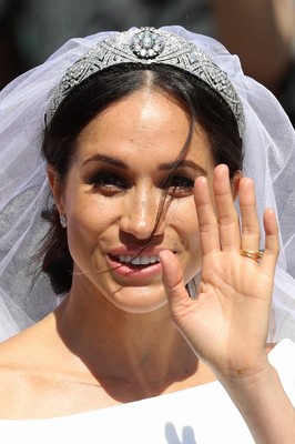 メーガン妃、実父トーマス・マークルと連絡を取る条件がある!?（ELLEgirl）