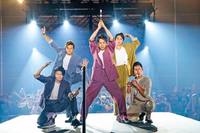 「HiGH&LOW」幕張にDTCやD.I、登坂広臣ら集結！カニ男は実兄・SHOKICHIに花束贈る（音楽ナタリー）