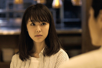 肯定派？  許せない派？『寝ても覚めても』“問題”のヒロイン、その魅力（dmenu映画）