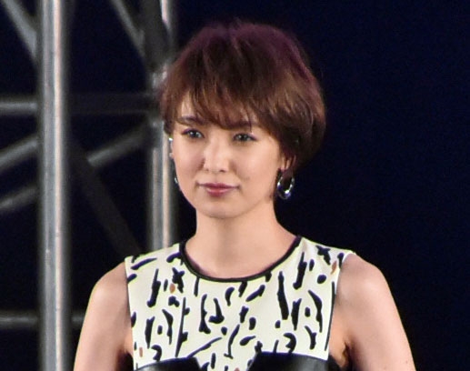 濱口優と南明奈、第1子「授かった命は、空へと戻りました」(オリコン)