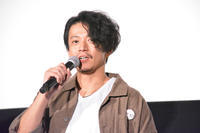 小栗旬、大盛り上がりの銀魂メンバーたちに「一緒に仕事ができてうれしい」（cinemacafe.net）