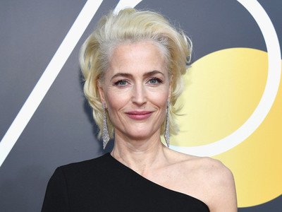 ジリアン・アンダーソンがファッションラインを発表（映画.com）