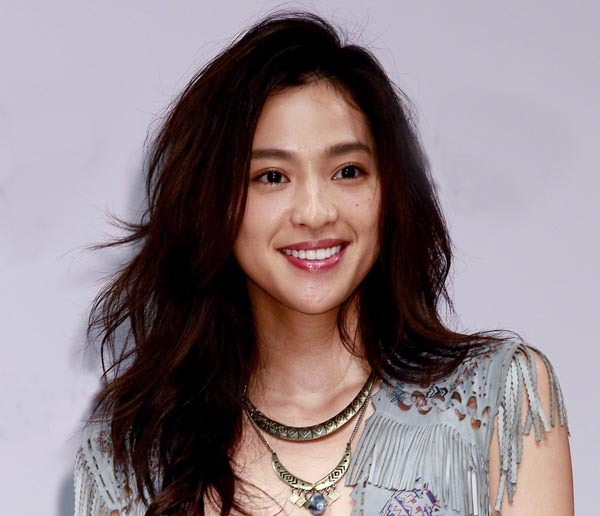 中村アンvs石原さとみ ロングが売りだった女優2人“ショートカット対決”の行方(日刊ゲンダイDIGITAL)