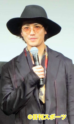 「タッキーーーーーー!!」赤西仁が滝沢引退に反応（日刊スポーツ）
