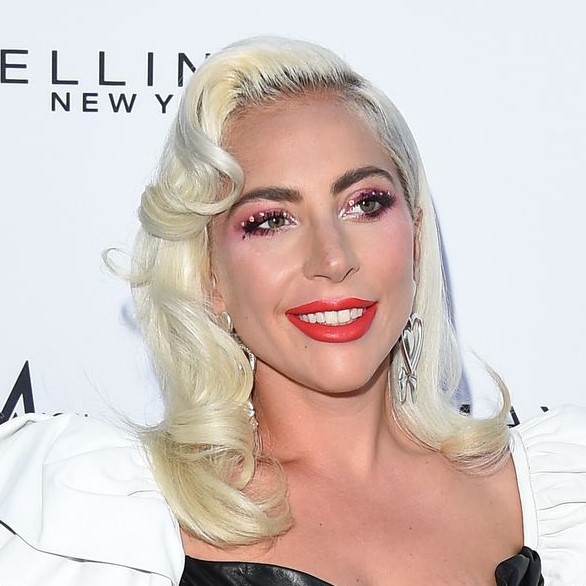 絶大な影響力!LGBTQ+を公表し、世界をけん引し続ける著名人たち(コスモポリタン)