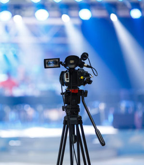 フジテレビ、新人・竹俣紅アナにいきなり大抜擢の噂…「ステマ疑惑」で三田アナは降板か(現代ビジネス)