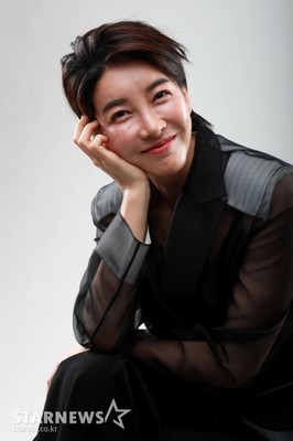 (朝鮮日報日本語版) チン・ソヨン、11月に出産予定「2018年は人生の花様年華」（朝鮮日報日本語版）