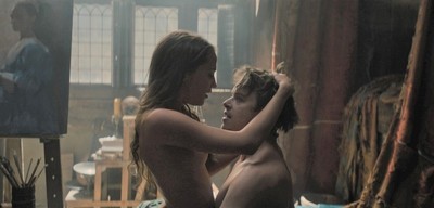 清楚なA・ビカンダーが挑んだ禁断の恋のエロス　「チューリップ・フィーバー」場面写真（映画.com）