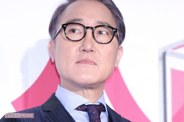 佐野史郎 “高熱と腎臓の数値異常” で即入院から2か月、妻が語った「現在の容体」(週刊女性PRIME)