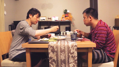 ゲイの弁護士カップルが切り拓く、“愛と法”の新たな地平（dmenu映画）