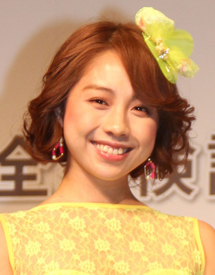鈴木あきえ　ジュニアは同い年　パパ・アンジャ渡部を祝福「全力で奥様に似るように」（スポニチアネックス）