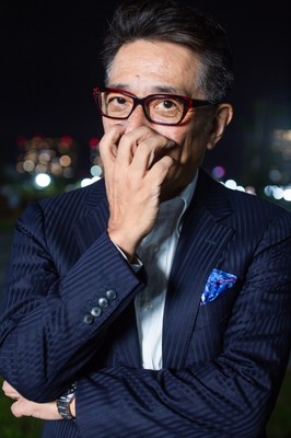 夜景おじさんが愛おしすぎて胸キュンが止まらない（BuzzFeed Japan）