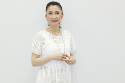 元宝塚トップの一路真輝、病気を乗り越えポジティブに（Lmaga.jp）