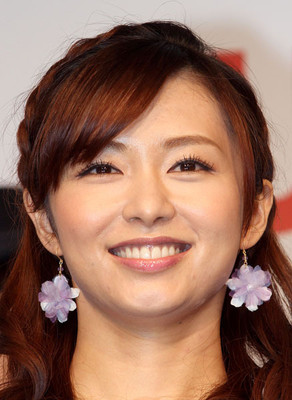 「女が嫌いな女」3位 伊藤綾子が暗示する“におわせメッセージ”（日刊ゲンダイDIGITAL）