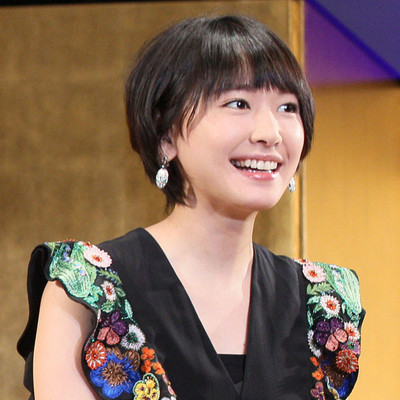 映画にドラマにフル回転 新垣結衣は“優等生の反動”が心配（日刊ゲンダイDIGITAL）
