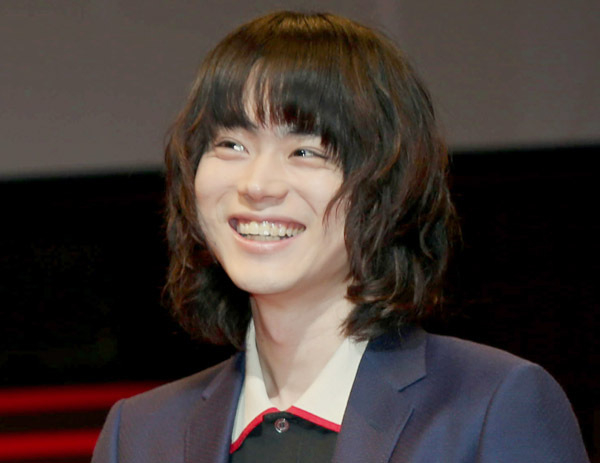 菅田将暉と小松菜奈の同棲報道に漂う宣伝臭…写真も逸話もナシ(日刊ゲンダイDIGITAL)