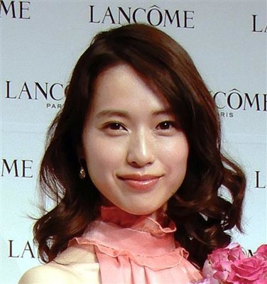 プライベートで何が！？　戸田恵梨香、インスタ「全削除」で広がる不安（夕刊フジ）
