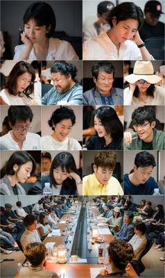 (朝鮮日報日本語版) ソン・ヘギョ＆パク・ボゴム主演『ボーイフレンド』台本読み合わせ（朝鮮日報日本語版）