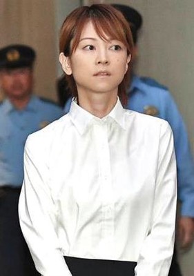 折しもハロプロ２０周年…　吉澤ひとみ“後味”の悪い引退劇（夕刊フジ）