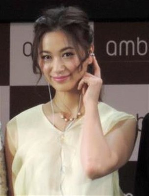 高橋ユウ、Ｋ－１卜部との結婚発表「笑い合え、高め合える家庭を築いていきたい」（サンケイスポーツ）